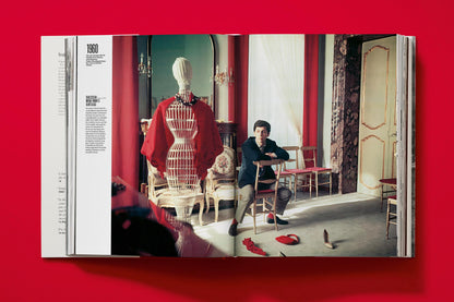 Valentino. A Grand Italian Epic (English) Book