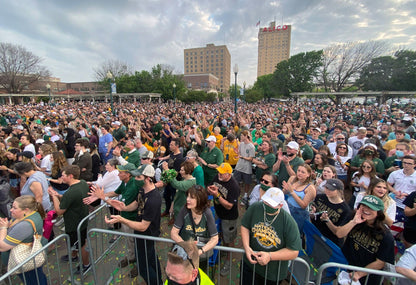 One Standing: Baylor's Magical Run to the National Championship Book