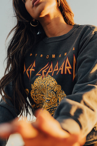 Def Leppard Upcycle Golden Sweatshirt Vintage Black