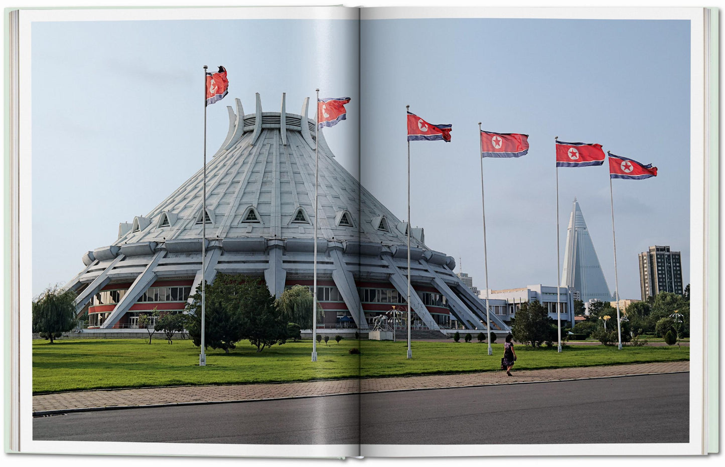 Inside North Korea (German, French, English) Book