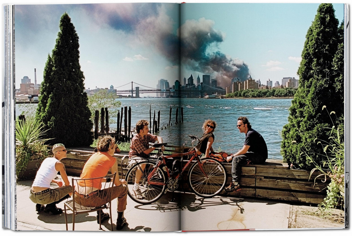 New York. Portrait of a City (German, French, English) Book