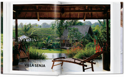 Living in Bali. 45th Ed. (German, French, English) Book