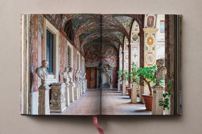 Massimo Listri. Italian Palaces (German, French, English) Book