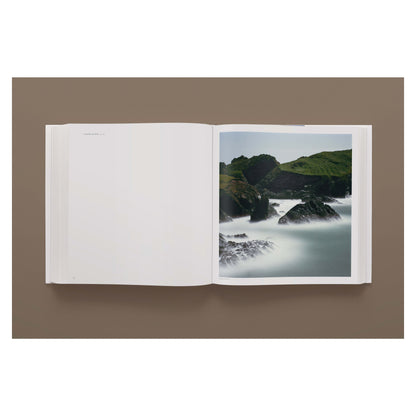 Darren Almond. Fullmoon (German, French, English) Book