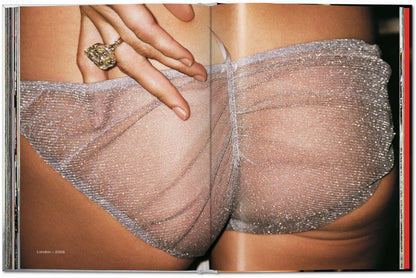Kate Moss by Mario Testino (English) Book