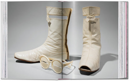 Shoes A–Z. 45th Ed. (German, French, English) Book