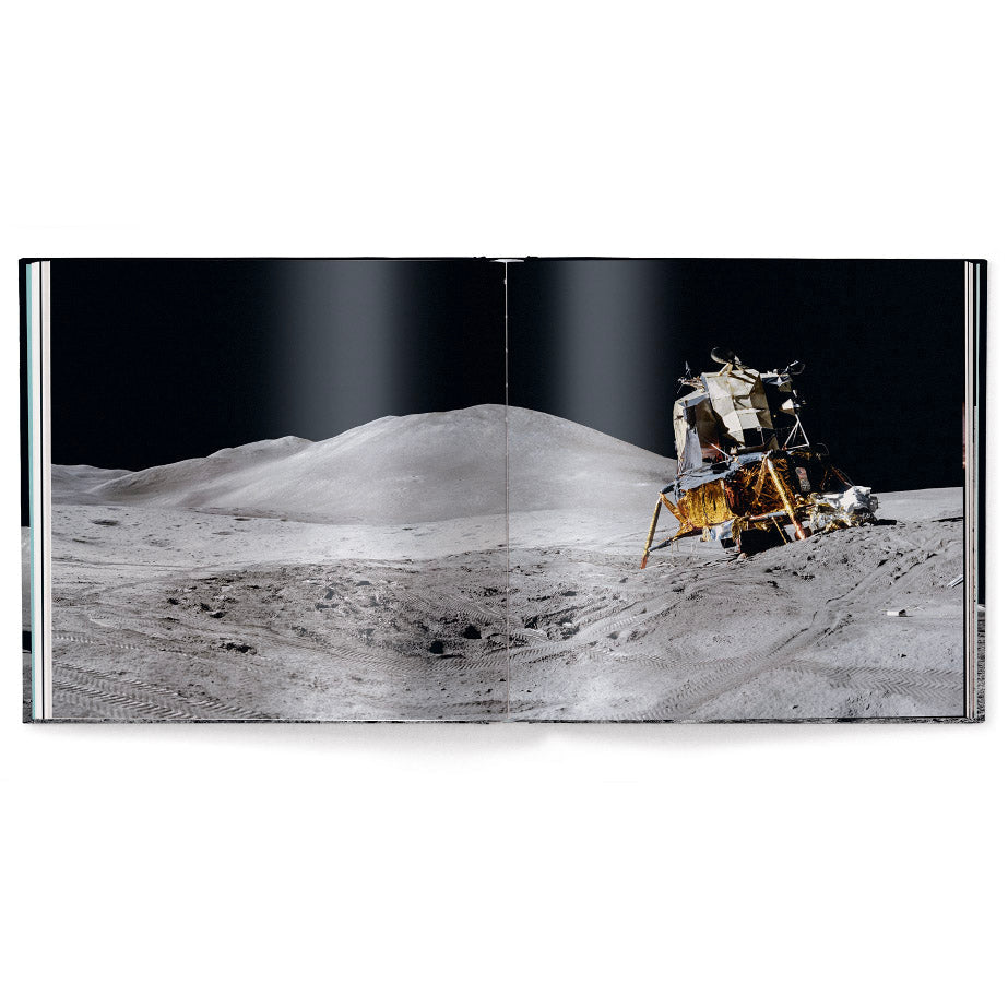 Apollo VII - XVII Book