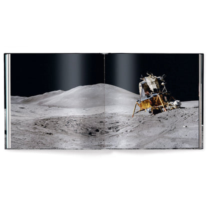 Apollo VII - XVII Book