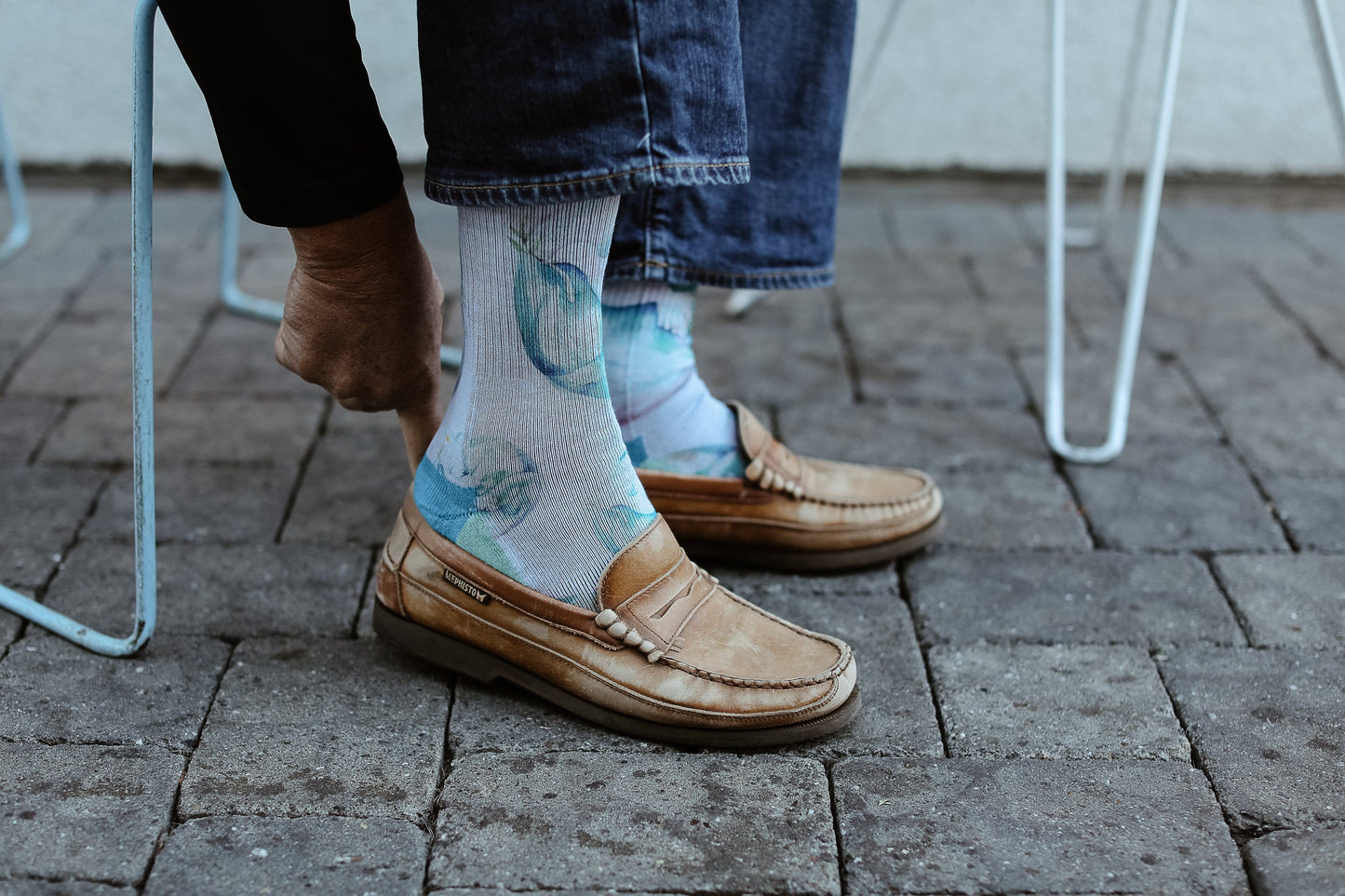 Maia Negre Dove Adult Crew Socks