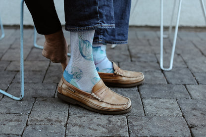 Maia Negre Dove Adult Crew Socks