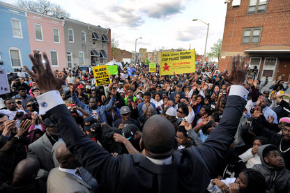 50 Maryland Moments: The Events That Shaped the Free State Through Photos and Stories from The Baltimore Sun Book