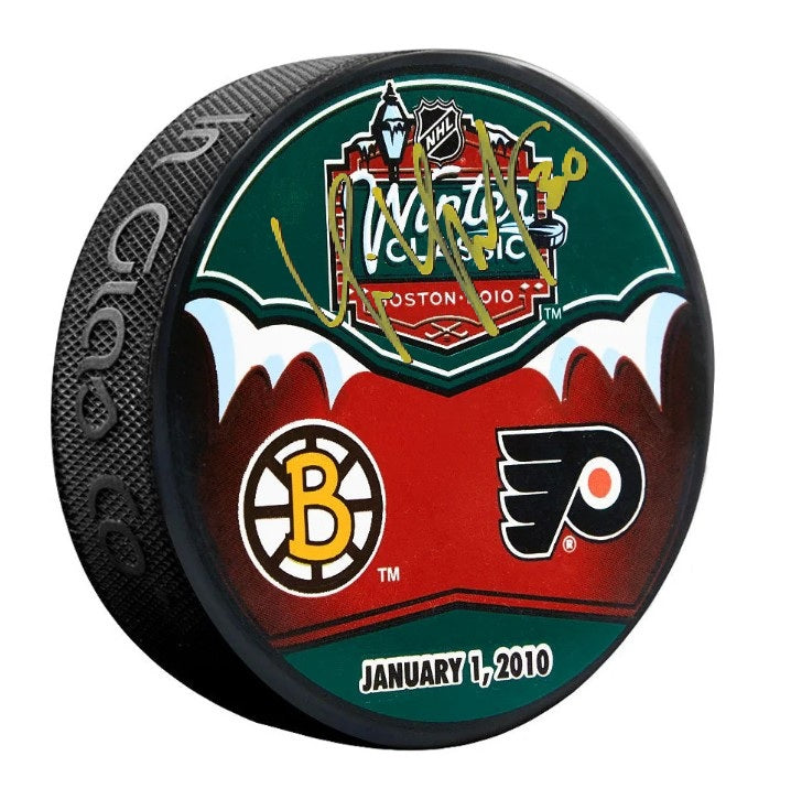 Tim Thomas Boston Bruins Autographed 2010 Winter Classic Faceoff Puck