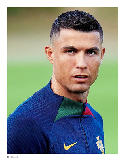 Ronaldo - Ultimate CR7 Fan Guide: 125+ Photos, Stats, Highlights, Rise To Superstardom, Manchester United, Real Madrid, Juventus, Portugal, Siuuu!, Top 10 Goals, Football For Peace & More!