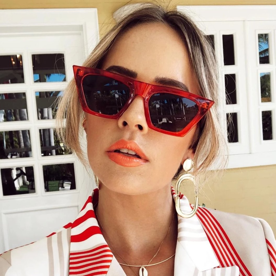 Women's Retro Oversize Wide Pointed Cat Eye Sunglasses C921