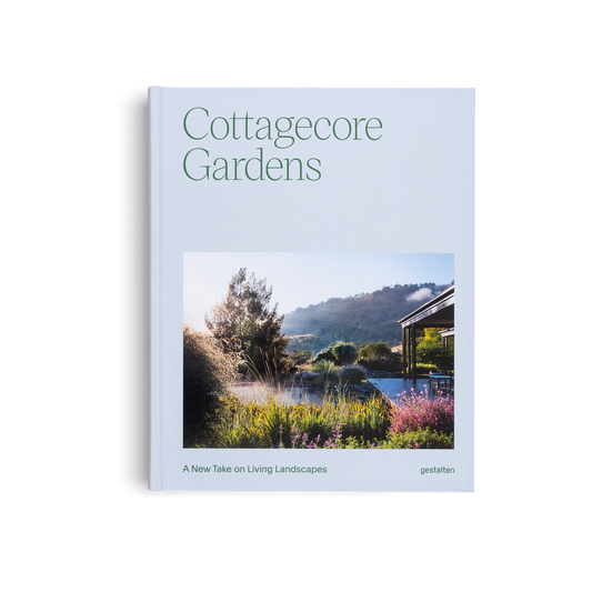 Cottagecore Gardens Book