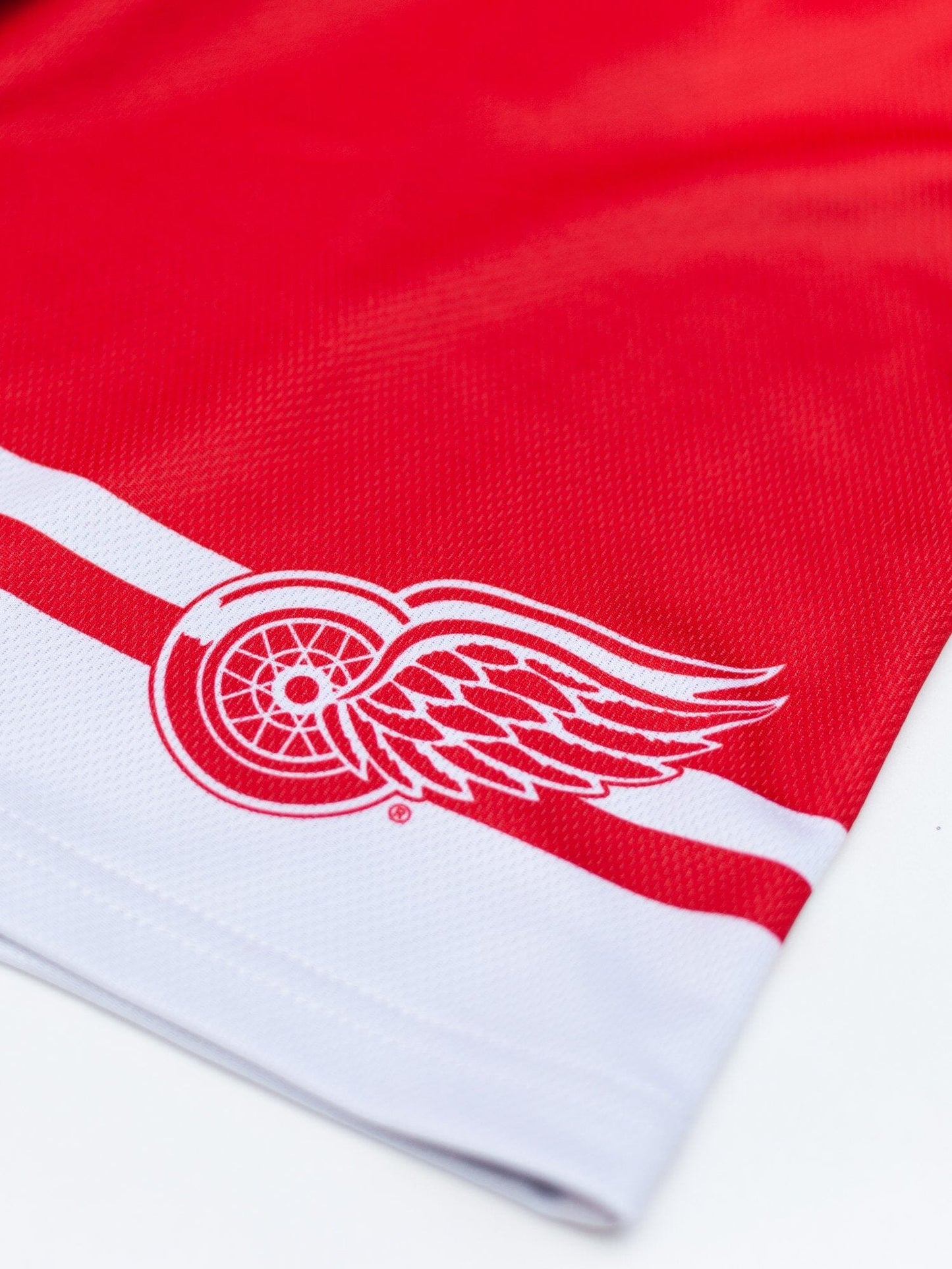 Detroit Red Wings Mesh Hockey Shorts