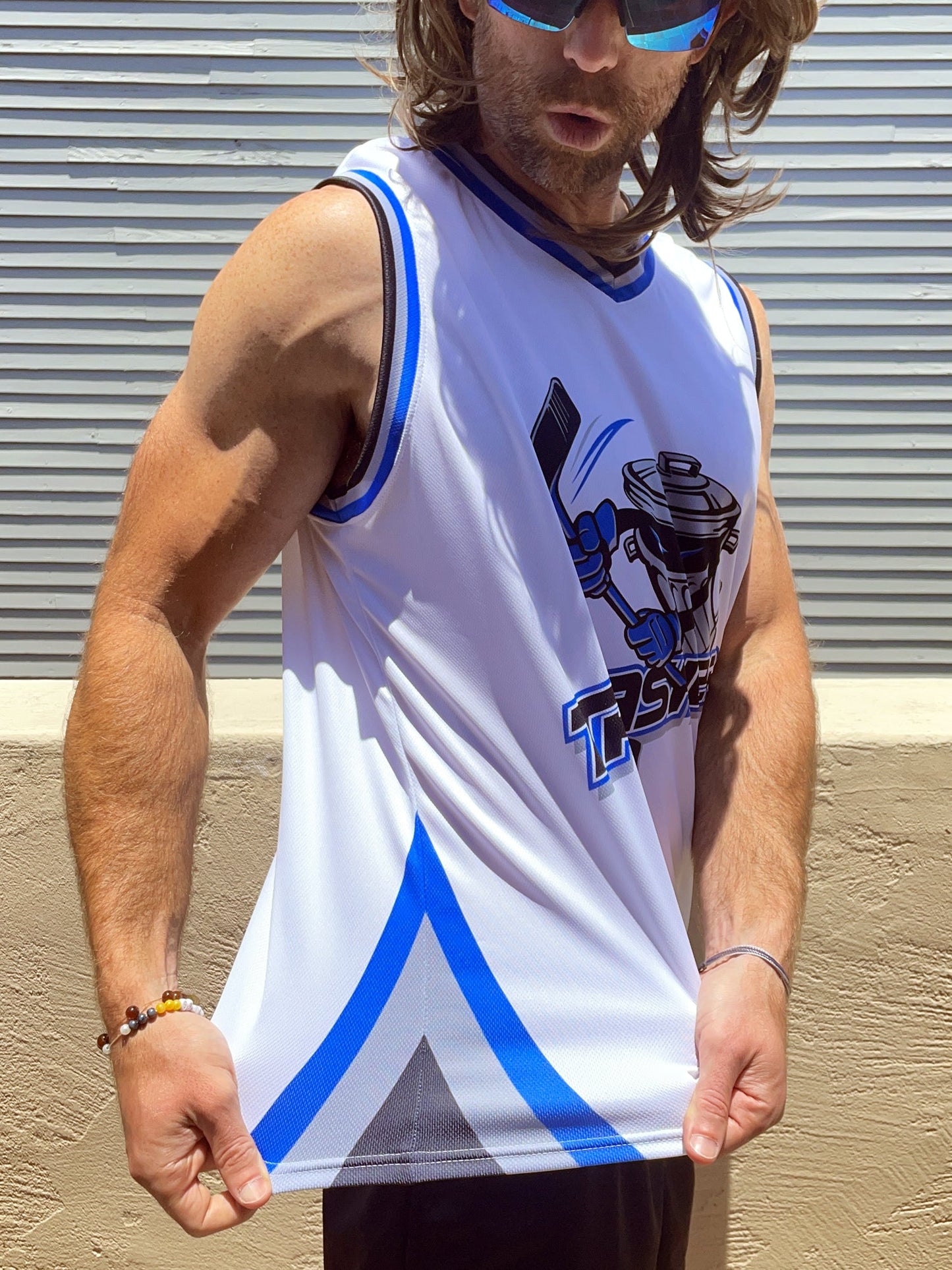 Danbury Trashers Away Hockey Tank