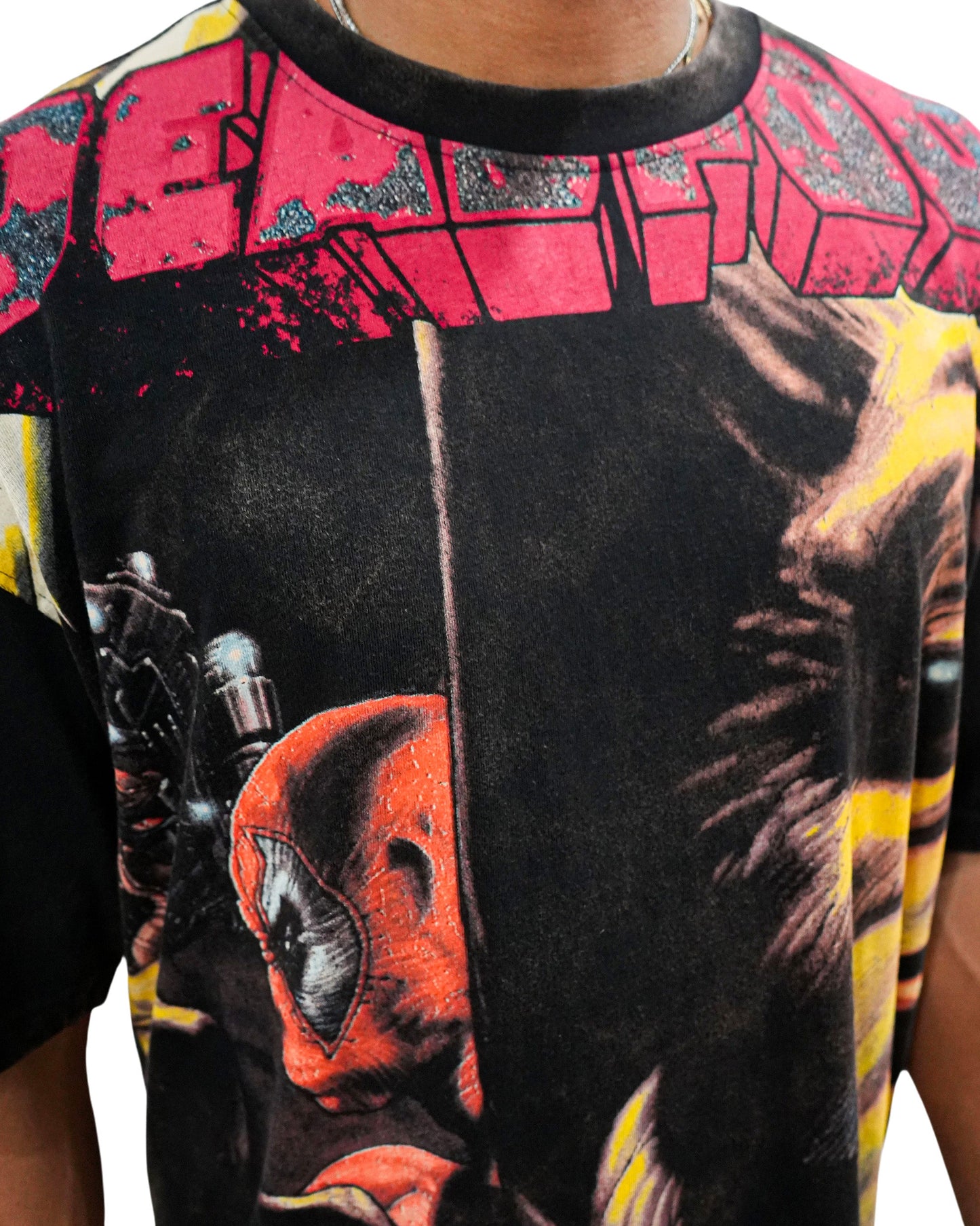 Deadpool x Wolverine - Regeneration Rivals Oversized Black Mens T Shirt