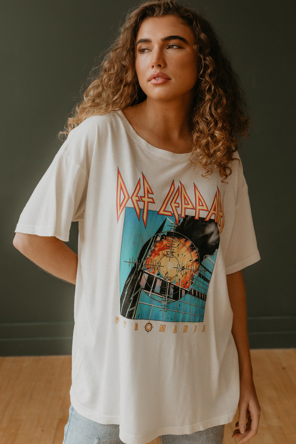 Def Leppard Boyfriend Tee Shirt White