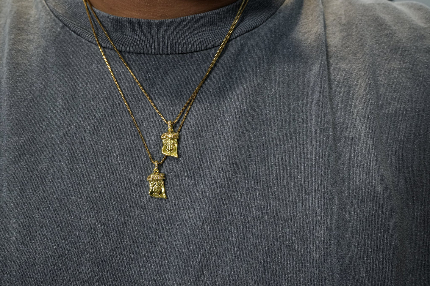 Extra Mini Jesus Piece