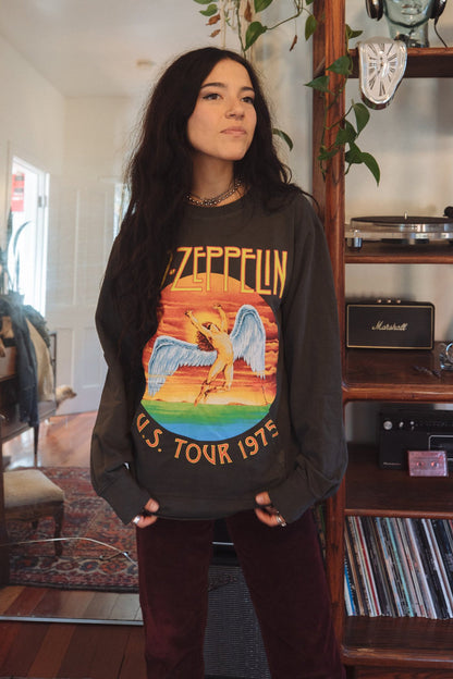 Led Zeppelin US Tour 1975 Womens Pullover Sweatshirt Charcoal