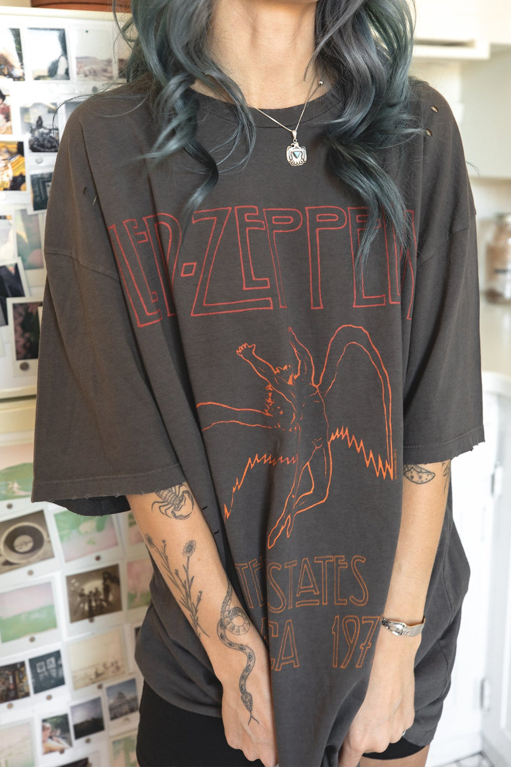 Led Zeppelin USA Tour 1977 Oversized Womens Tee Shirt Black