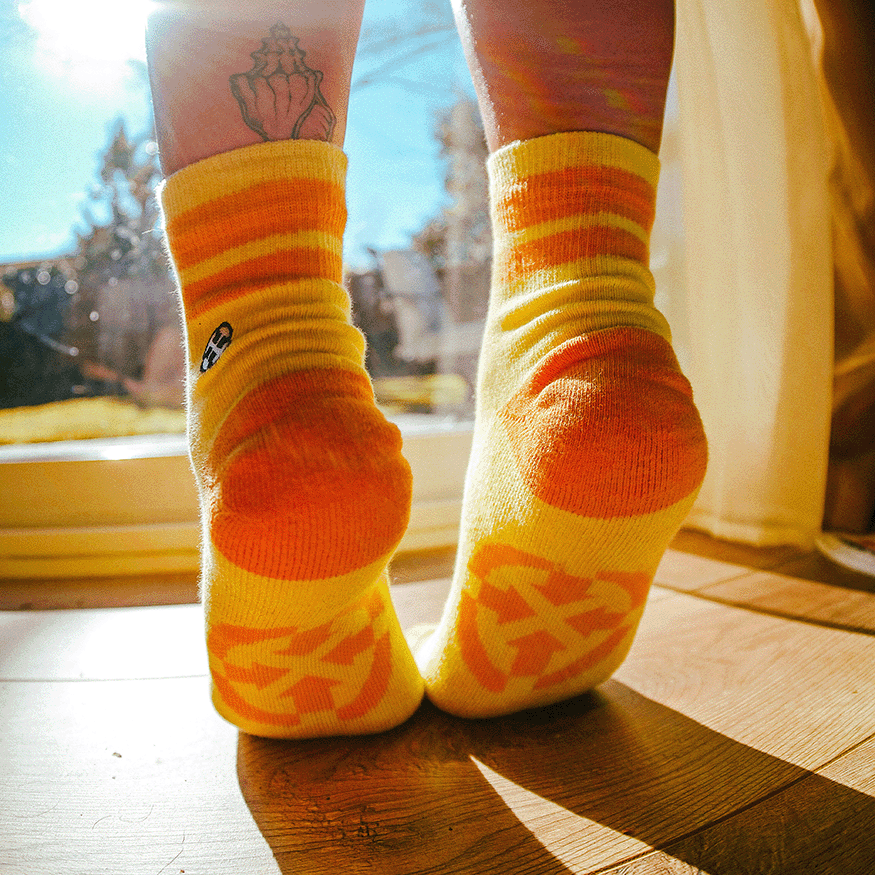 Organic Cotton Butter/Orange Quarter Adult Crew Socks