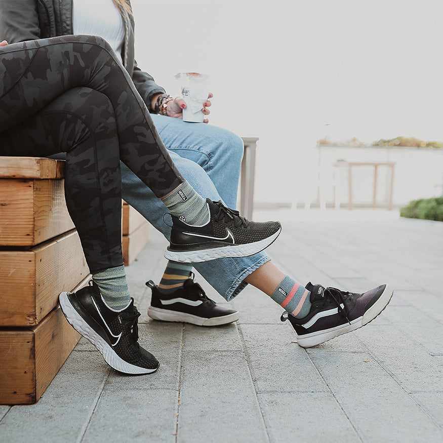 Pencil Stripe Plant Dye Adult Quarter Crew Socks