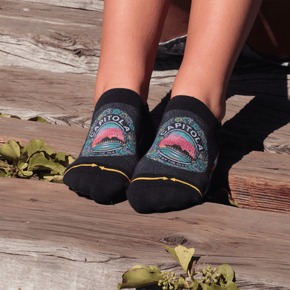 Slidertown Capitola Begonias Adult No Show Socks