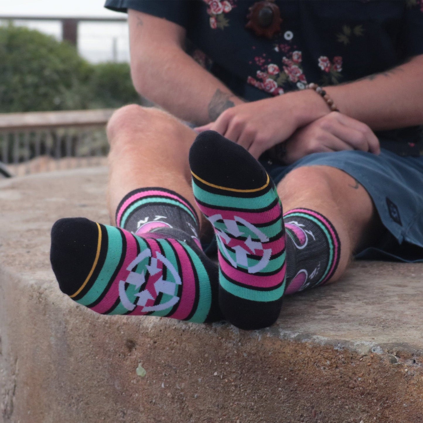 Slidertown The Point Pinkburst Adult Crew Socks
