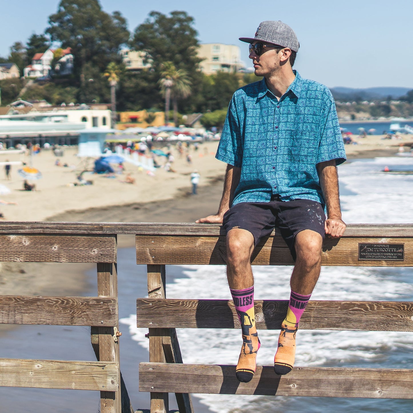 Endless Summer Adult Crew Socks