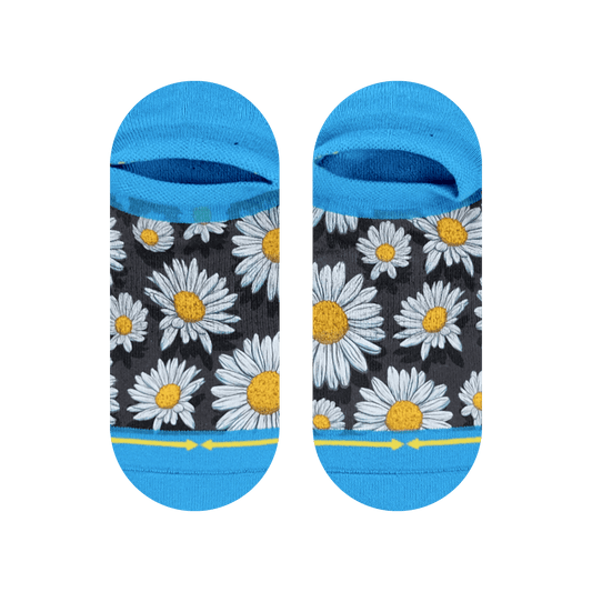 Spring Daisies Adult No Show Socks with Art by Slogan