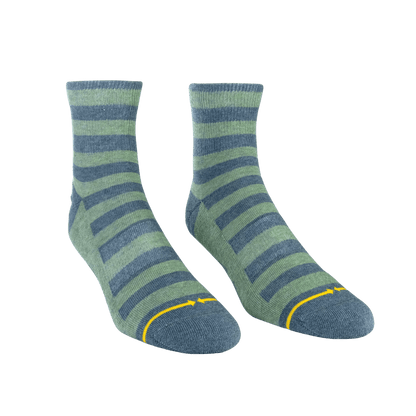 Pencil Stripe Plant Dye Adult Quarter Crew Socks