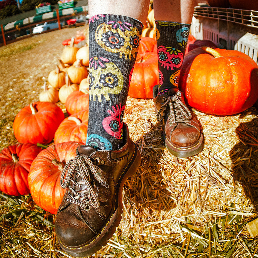 Walmazan Sugar Skulls Adult Crew Socks