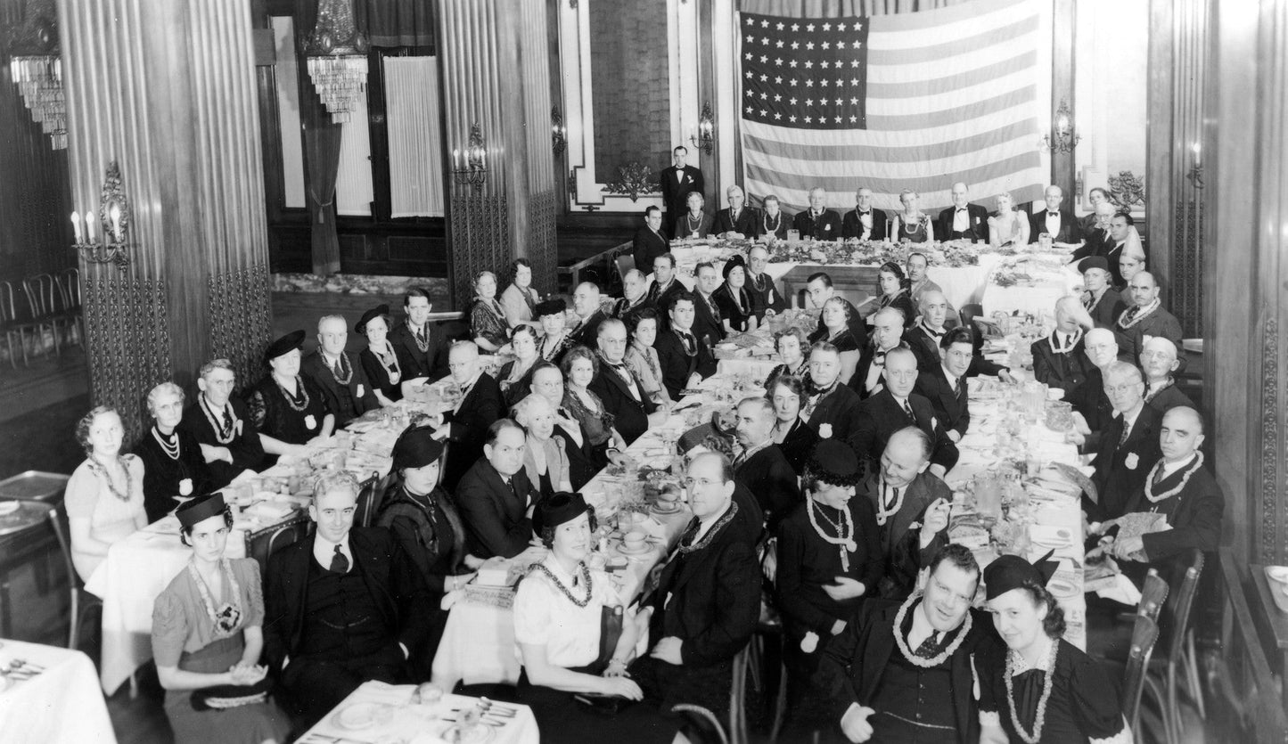 A Pictorial History: Looking Back: Otsego, Delaware, Chenango and Schoharie Counties of Upstate New York Book