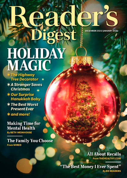 Reader's Digest - Holiday Magic: Highway Tree Decorator, Christmas Miracles, A Stranger Saves Christmas, Surprise Hanukkah Baby, Festive Decor Ideas, Seasonal Wellness Advice, Festive DIYs & More!