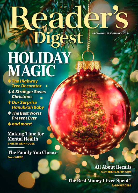 Reader's Digest - Holiday Magic: Highway Tree Decorator, Christmas Miracles, A Stranger Saves Christmas, Surprise Hanukkah Baby, Festive Decor Ideas, Seasonal Wellness Advice, Festive DIYs & More!