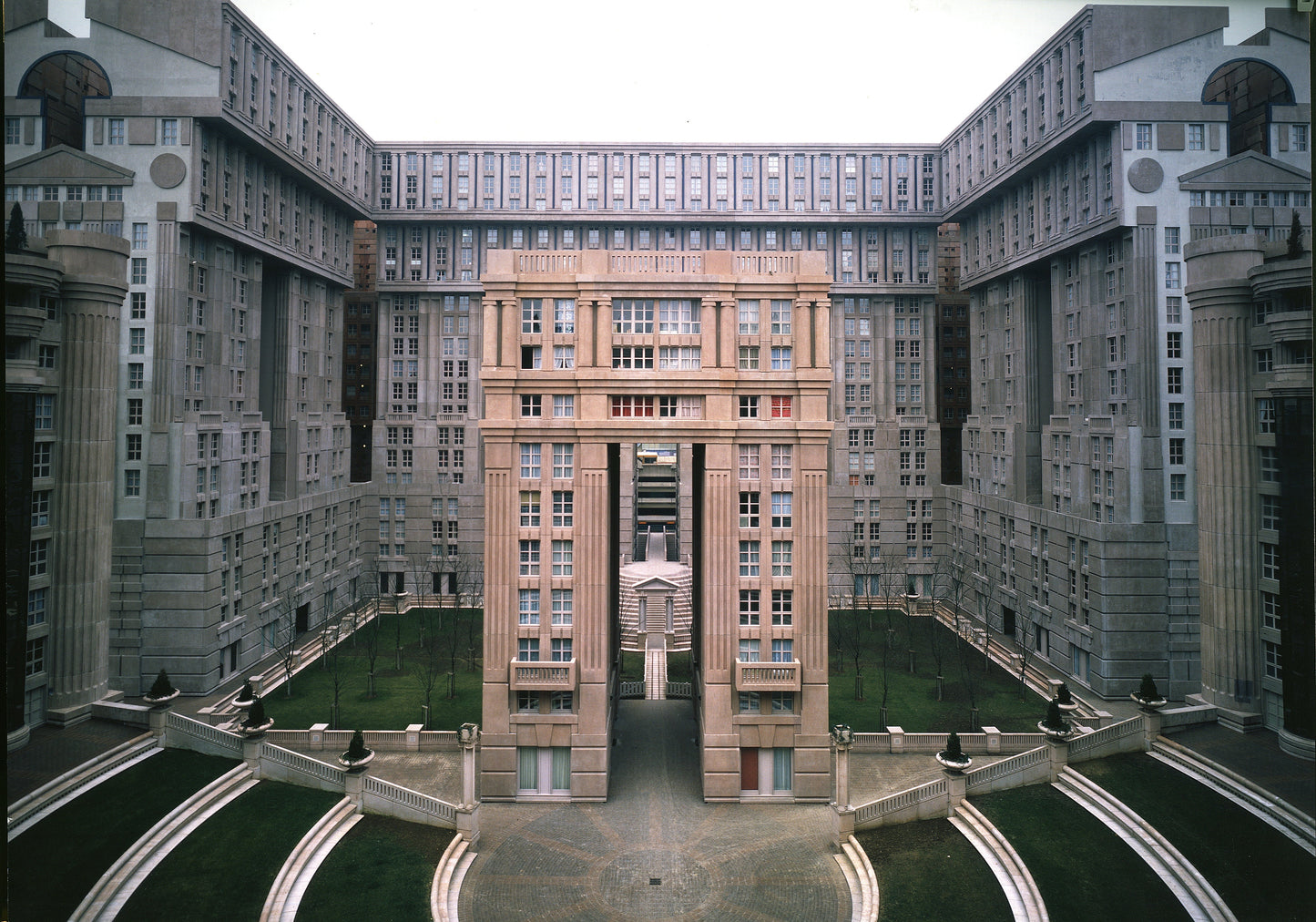 Ricardo Bofill Book