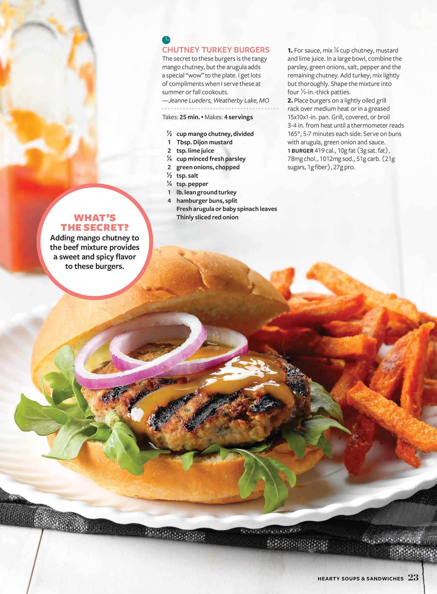 Taste of Home - Top-Secret Family Recipes: 112 Timeless Favorites Every Cook Needs, Easy Entrees, Most-Loved Retro Dishes, Handy Kitchen Hacks, Grandma's Chicken Dinner, Cheeseburger Soup & More!