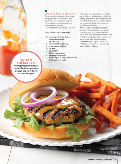 Taste of Home - Top-Secret Family Recipes: 112 Timeless Favorites Every Cook Needs, Easy Entrees, Most-Loved Retro Dishes, Handy Kitchen Hacks, Grandma's Chicken Dinner, Cheeseburger Soup & More!