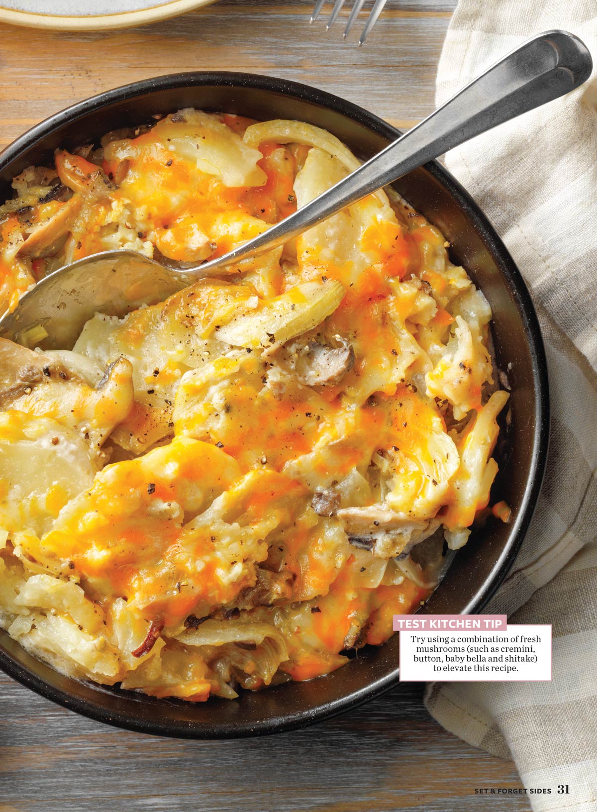 Taste of Home - Slow Cook It: 109 Comforting Meals Made Easy, Simple Appetizers, No-Fuss Holiday Sides, Must-Try Morning Meals, Set-And-Forget Sweets, Effortless Entrees, Soups & Chilis, Sips & More!