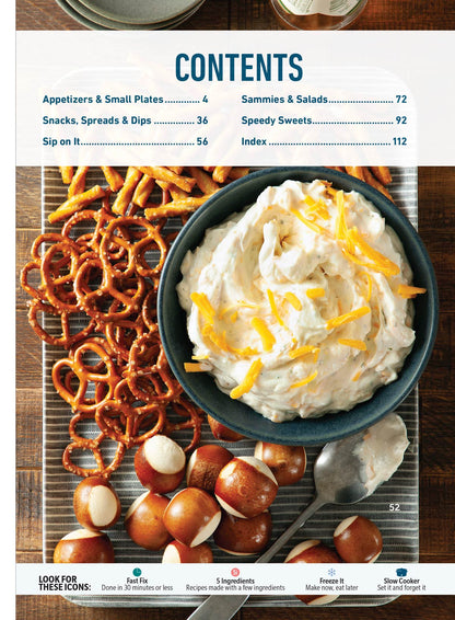 Taste of Home - Snackable: 119 Starters & Sips For Any Occasion, Must-Try Munchies, Easy Appetizers, Snacks, Spreads, Dips, Sammies, Salads, Speedy Sweets, Quick Cocktails For Game Day, Brunch & More!