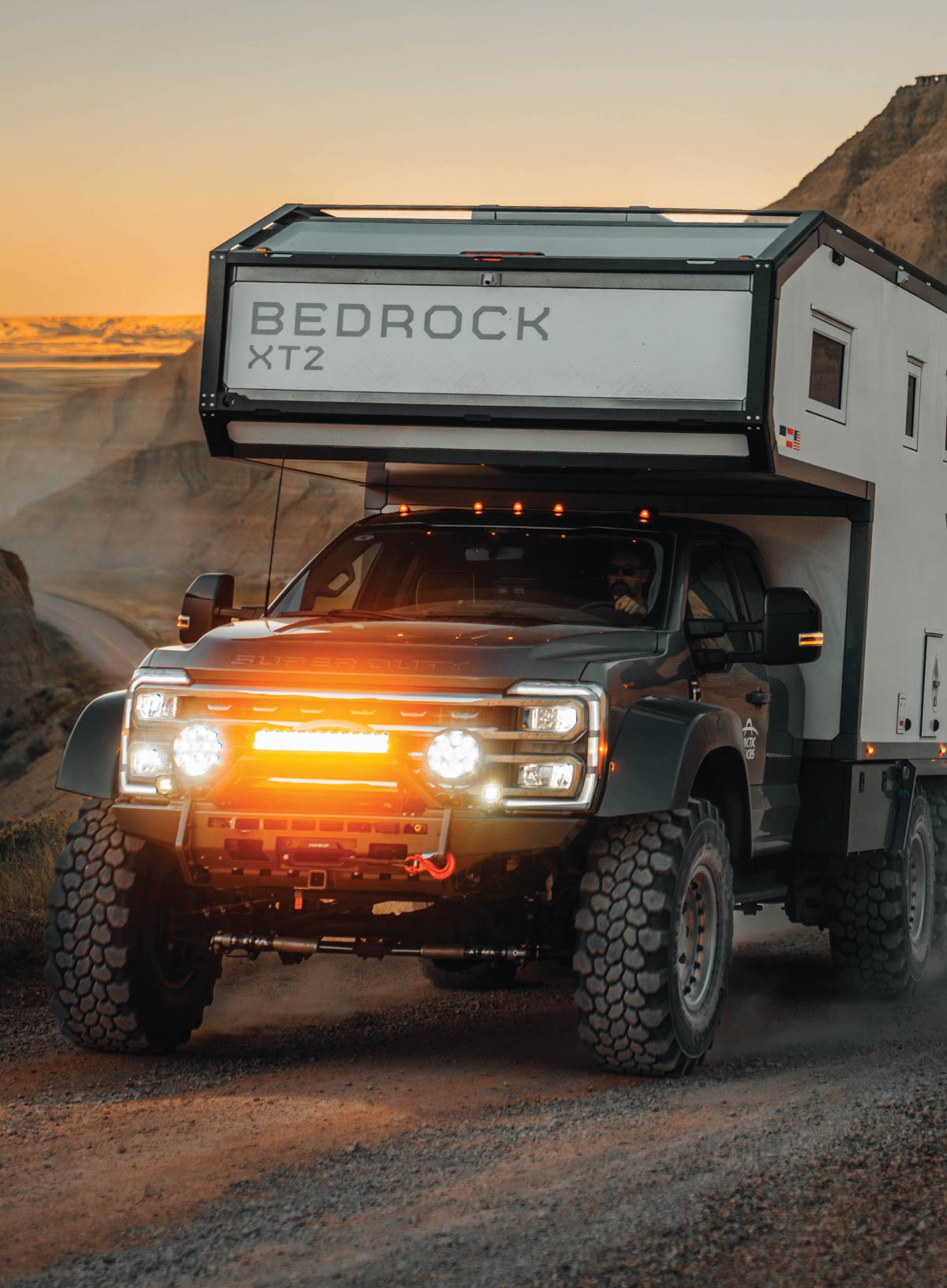 Men's Journal -  2025 Summer Guide: The Greatest Longevity Workout Ever, 160 Summer Upgrades, The Bear Actor, Matty Matheson Is Shaping Stardom On His Own Terms, Grill Like A Pro & More!