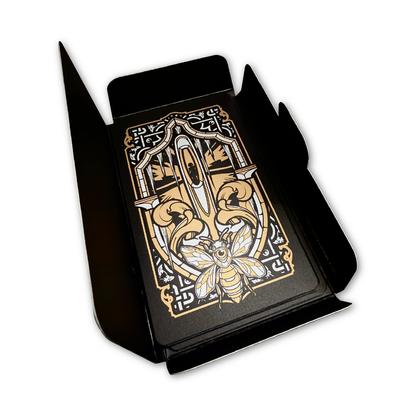 David Dastmalchian: Through - Graphic Novel & Collector's Cards (Deluxe Edition) Book