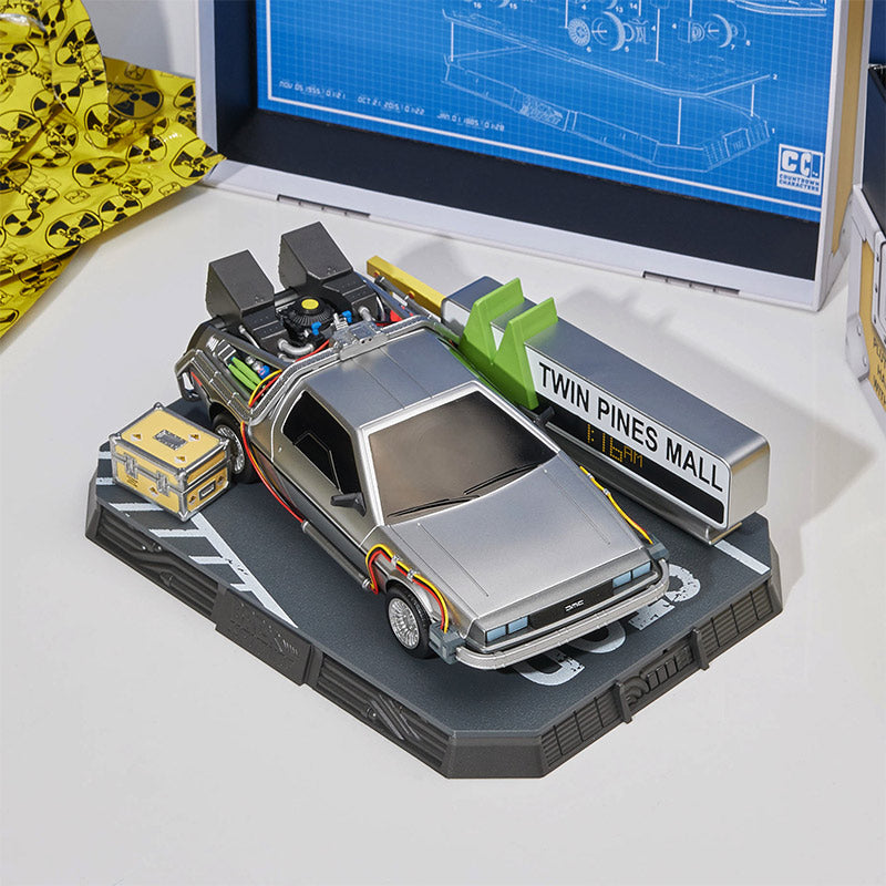 Back to the Future: Time Machine Countdown Character Model Kit