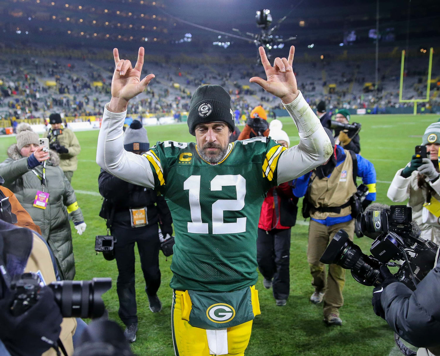 12: A Tribute to Aaron Rodgers' Legendary Green Bay Career Book