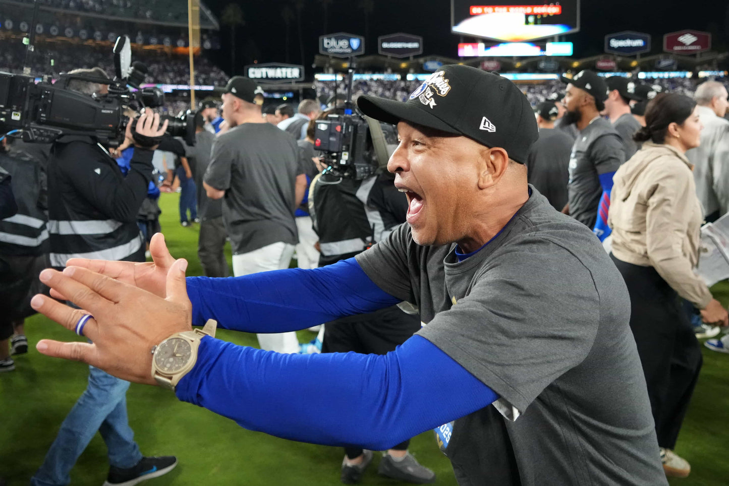 Dynasty in Blue: The Dodgers' Back-to-Back Championship Reign