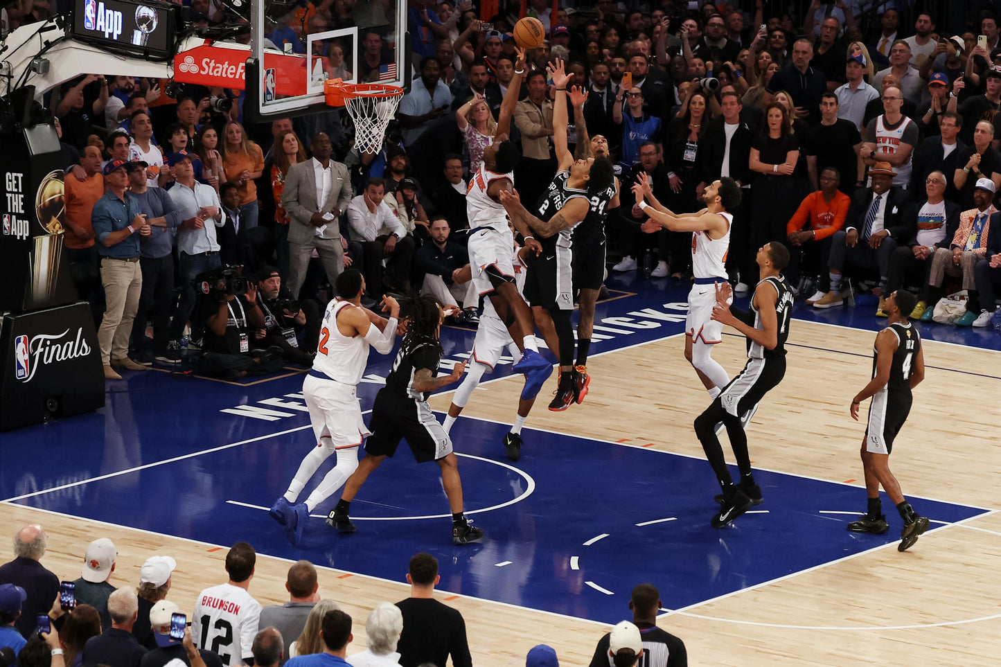 Garden Glory: The New York Knicks and the NBA Championship Five Decades in the Making Book - PREORDER ships 08/28/2026