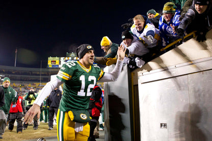 12: A Tribute to Aaron Rodgers' Legendary Green Bay Career Book