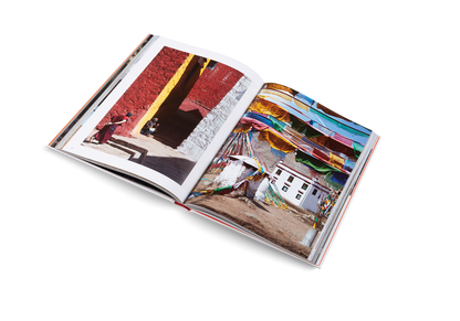 Voyages Book